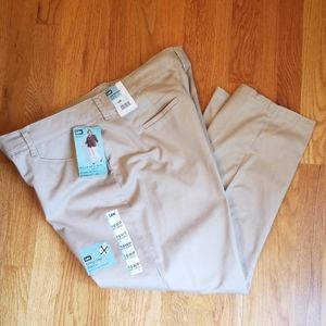 Womens LEE 16W PETITE Relaxed Fit Khakis NEW